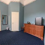 Manor - Self Check-in 3*