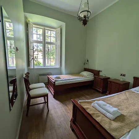 بيت ضيافة Manor