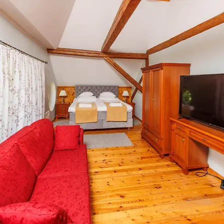 Manor - Self Check-in 3* Palmse