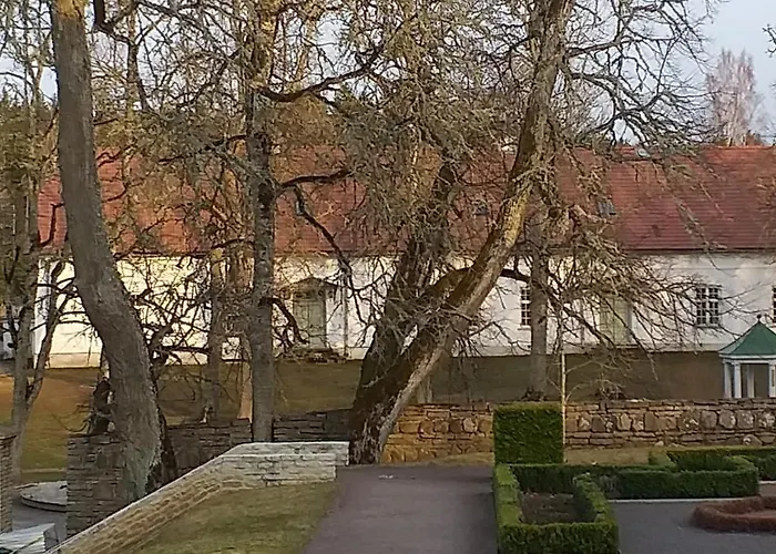 Гостевой дом Manor - Self Check-in Палмсе