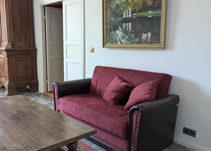 Manor - Self Check-in Guest house