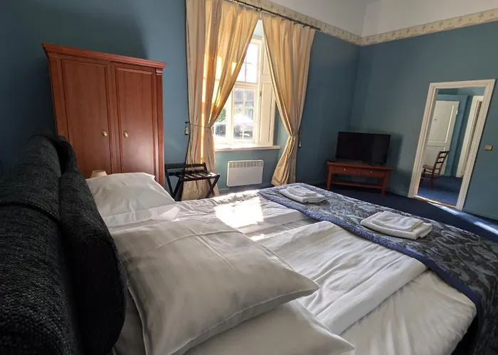 Manor - Self Check-in Guest house 3*