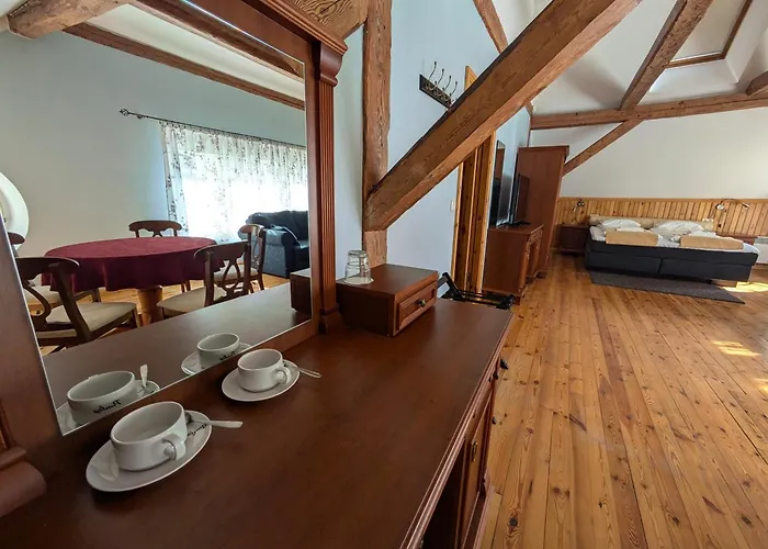 Guest house Manor - Self Check-in Palmse