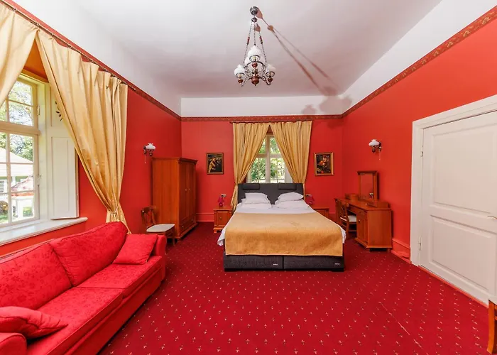 Manor - Self Check-in 3* Palmse