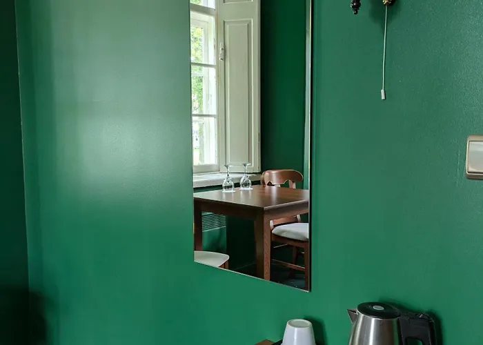 Manor - Self Check-in